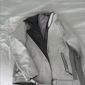 Salomon Gray and Black Jacket